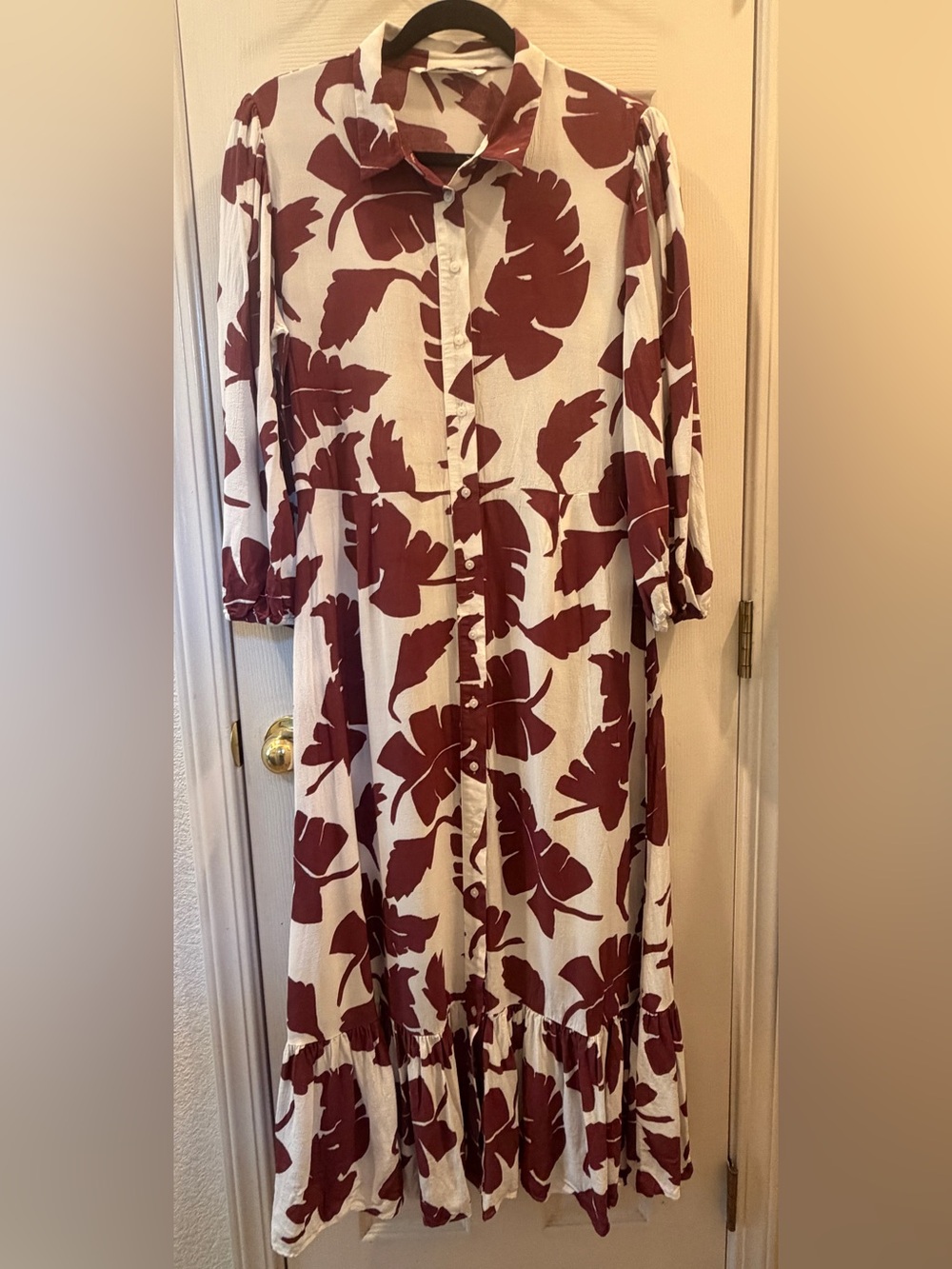 Zara Button-Front Floral Print Midi Dress in Cream and Burgundy